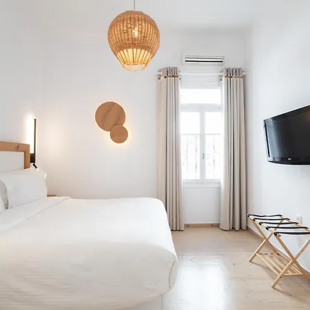 Spitarona Town House - Largest In The Center