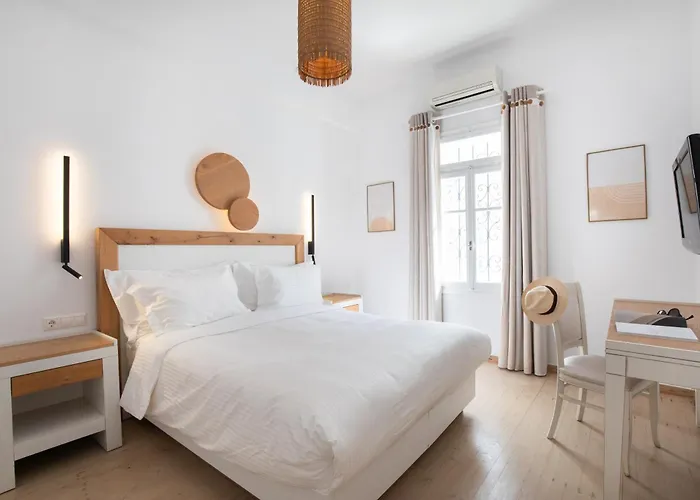 Villa Spitarona Town House - Largest In The Center *