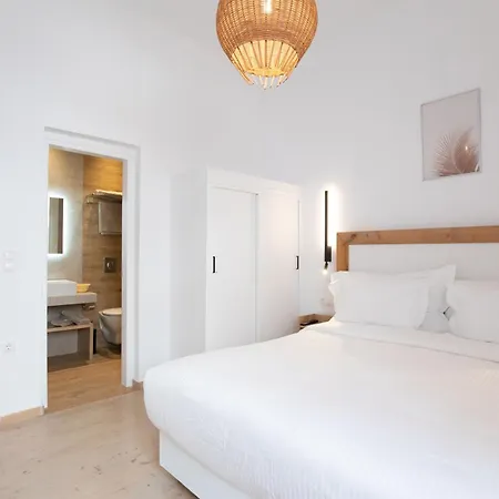 Spitarona Town House - Largest In The Center