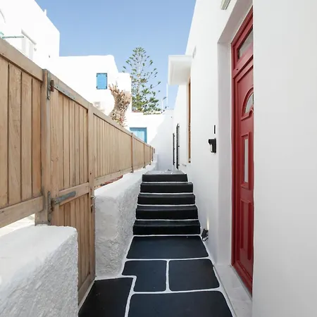 Spitarona Town House - Largest In The Center *