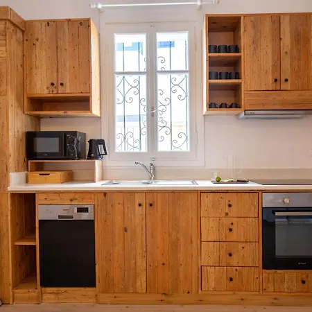 Βίλα Spitarona Town House - Largest In The Center *