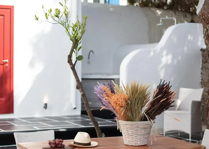 Spitarona Town House - Largest In The Center Villa *