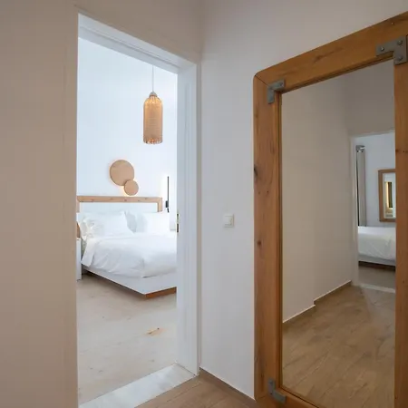 Villa Spitarona Town House - Largest In The Center Mykonos Town